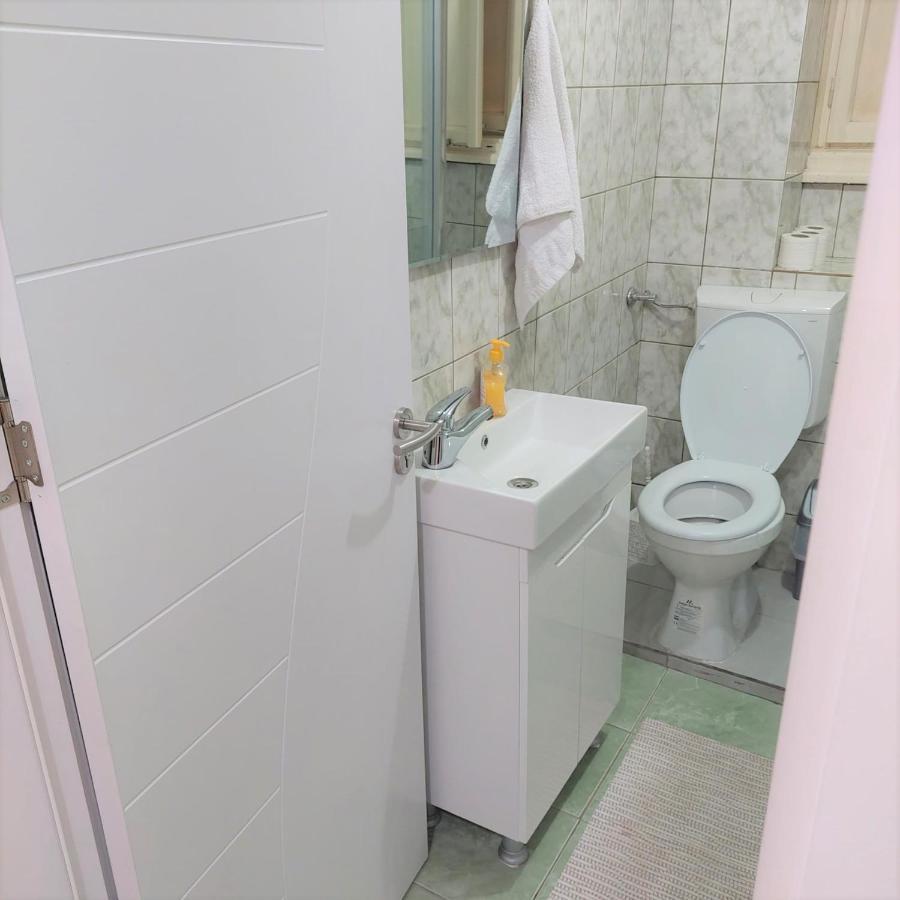 City Lux Square Apartments スコピエ エクステリア 写真