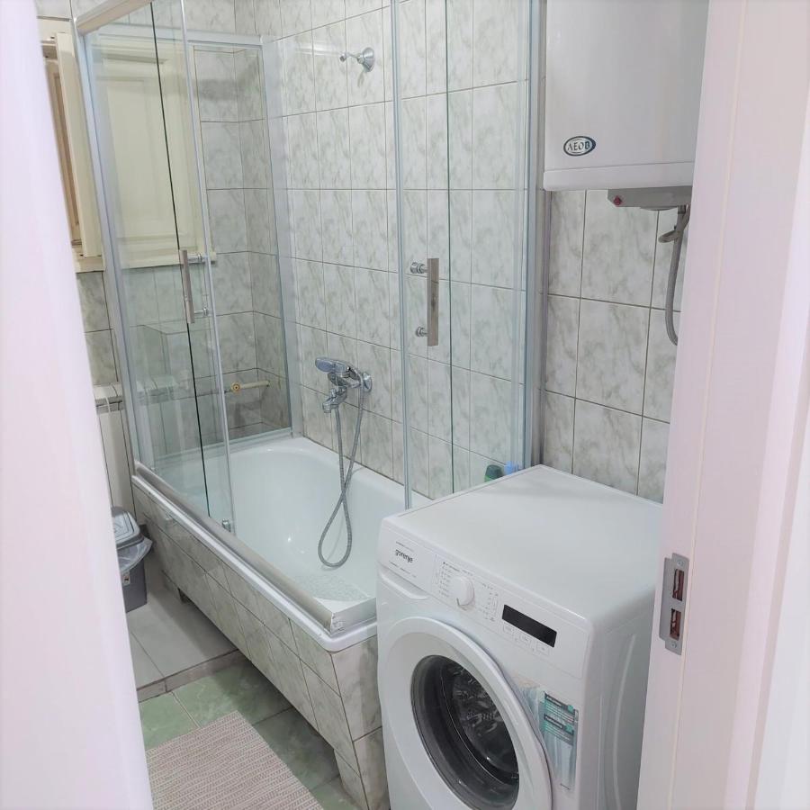 City Lux Square Apartments スコピエ エクステリア 写真
